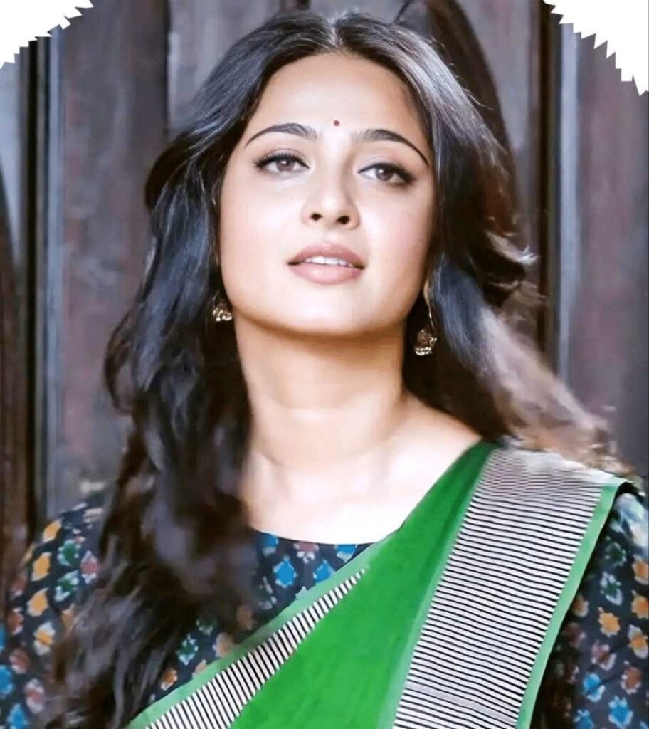 Anushka Shetty, originally named Sweety Shetty, was born on November 7, 1981, in Mangalore, Karnataka, India. She was raised in a family of Tamil-speaking parents, where her father, A.N. Vittal Shetty, is a businessman, and her mother, Prafulla Shetty, is a homemaker. Anushka completed her schooling in Bangalore and later pursued a Bachelor of Computer Applications (BCA) degree.